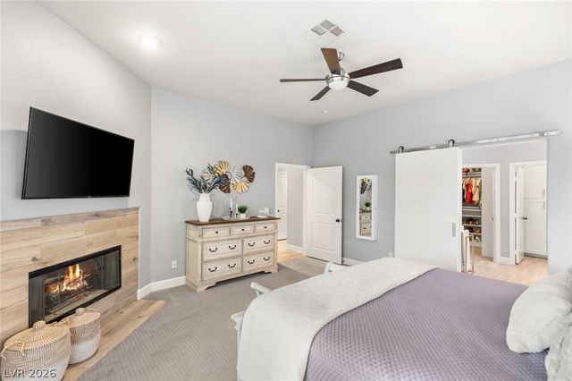 8936 Rainbow Ridge Drive, Las Vegas, NV 89117