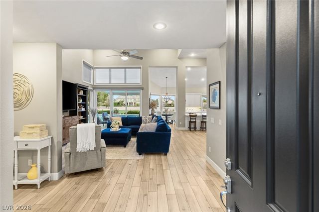 8936 Rainbow Ridge Drive, Las Vegas, NV 89117