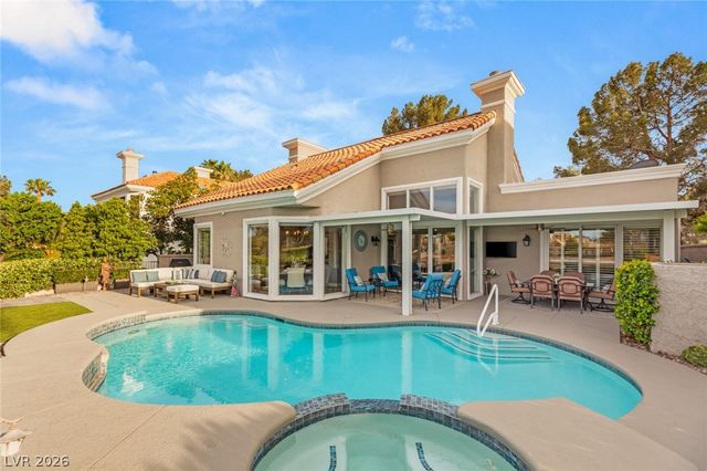 8936 Rainbow Ridge Drive, Las Vegas, NV 89117