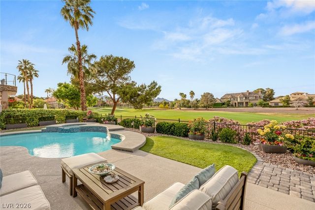 8936 Rainbow Ridge Drive, Las Vegas, NV 89117