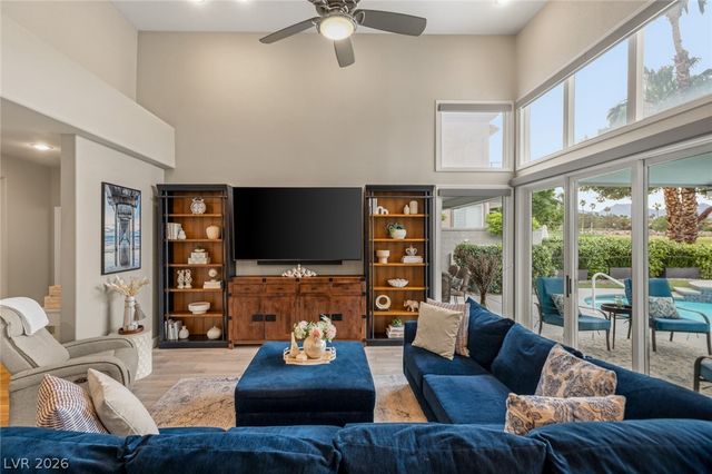 8936 Rainbow Ridge Drive, Las Vegas, NV 89117