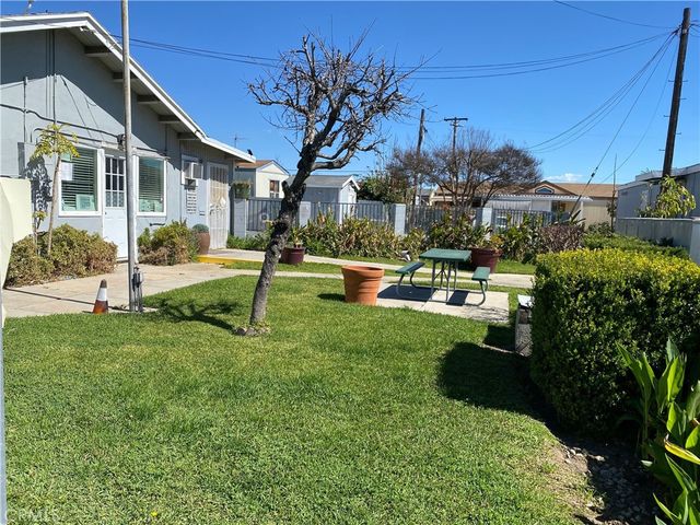 850 W Mission Blvd B21, Ontario, CA 91762