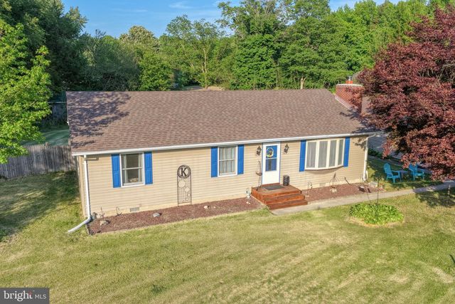 6848 HOPKINS CEMETERY RD, Felton, DE 19943