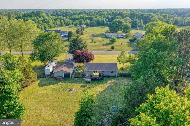 6848 HOPKINS CEMETERY RD, Felton, DE 19943