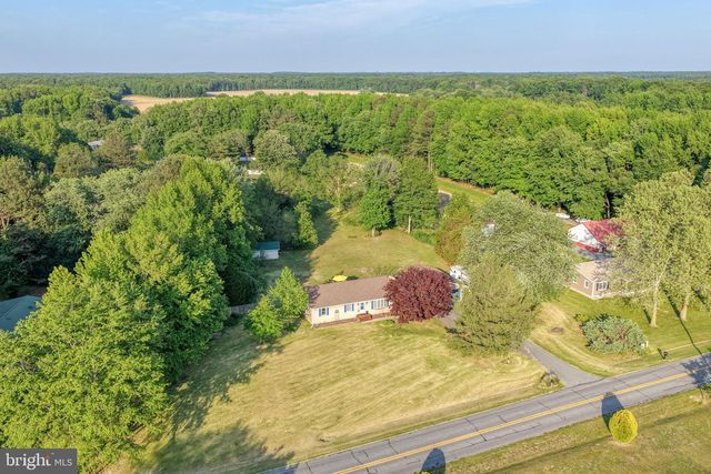 6848 HOPKINS CEMETERY RD, Felton, DE 19943