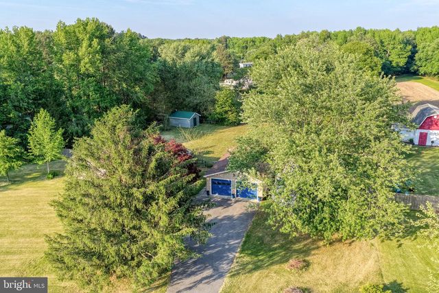 6848 HOPKINS CEMETERY RD, Felton, DE 19943