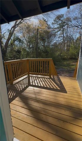 1418 E 10th Street, West Point, GA 31833