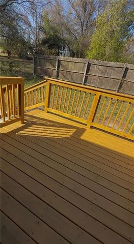 1418 E 10th Street, West Point, GA 31833