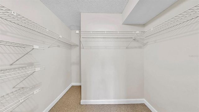 2700 COCONUT BAY LANE 427, Sarasota, FL 34237