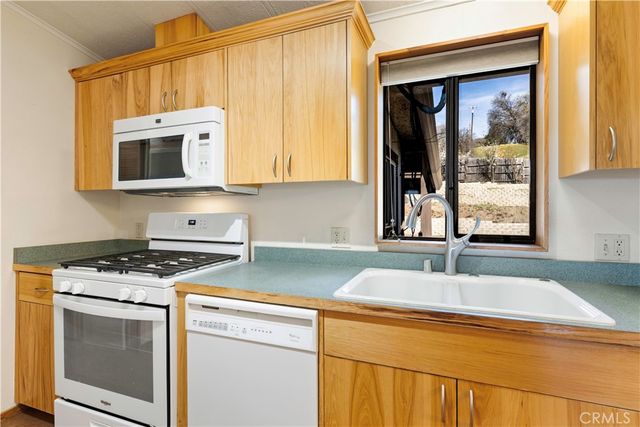 9170 Upper Lake Lucerne, Upper Lake, CA 95485