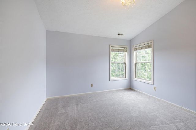 5800 Weatherburn Ct, Prospect, KY 40059