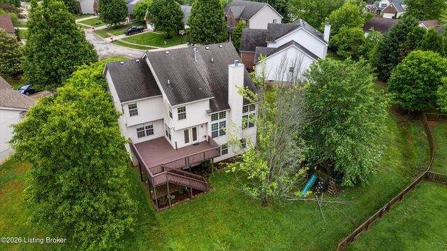 5800 Weatherburn Ct, Prospect, KY 40059