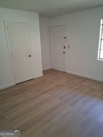 112 Burkshire Court A, Jonesboro, GA 30236