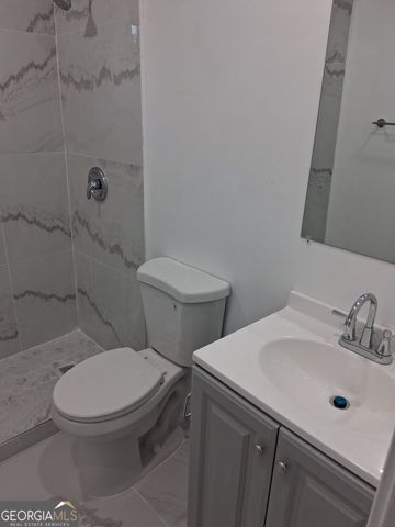 112 Burkshire Court A, Jonesboro, GA 30236