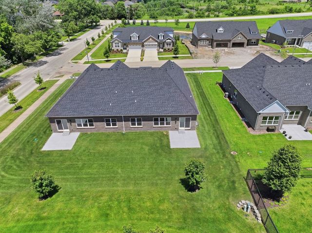 16580 Kayla Drive, Lemont, IL 60439