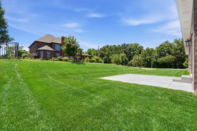 16580 Kayla Drive, Lemont, IL 60439