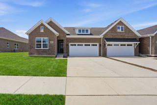 16580 Kayla Drive, Lemont, IL 60439