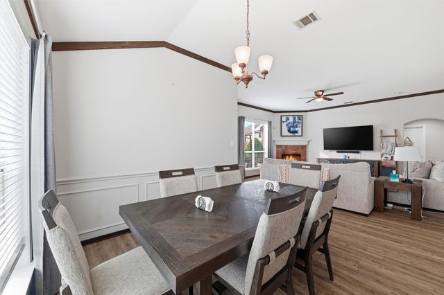 910 Grouse Road, Glenn Heights, TX 75154