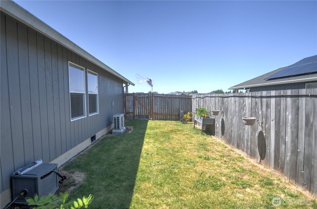 410 Herren Avenue, Winlock, WA 98596