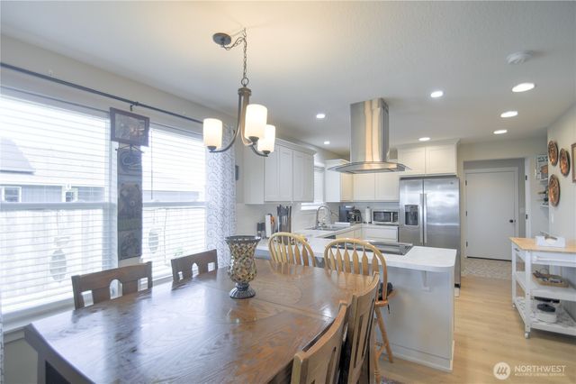 410 Herren Avenue, Winlock, WA 98596