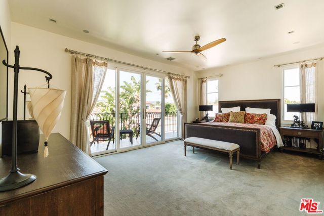 1633 Hi Point Street, Los Angeles, CA 90035