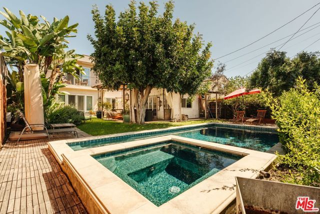 1633 Hi Point Street, Los Angeles, CA 90035