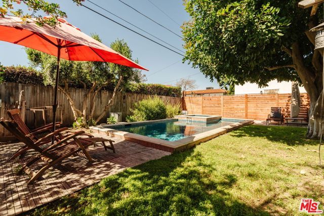 1633 Hi Point Street, Los Angeles, CA 90035