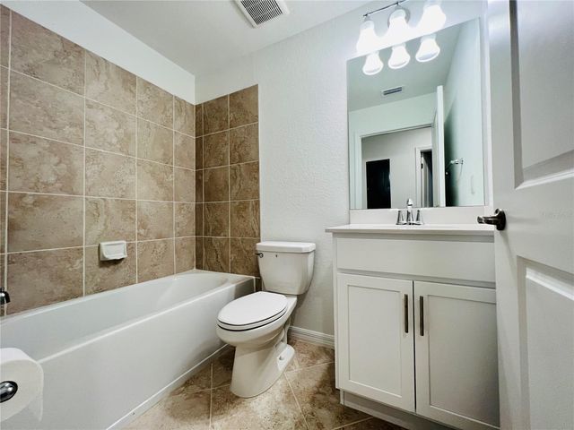14184 HERITAGE LANDING BOULEVARD 514, Punta Gorda, FL 33955