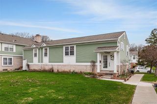 21384 E Glen Haven Circle, Novi, MI 48167