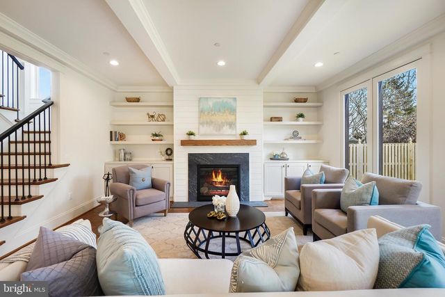 5610 GLENWOOD RD, Bethesda, MD 20817