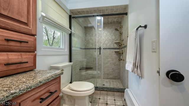 112 Urban Club Rd, Wayne Twp., NJ 07470