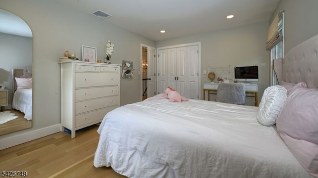 112 Urban Club Rd, Wayne Twp., NJ 07470