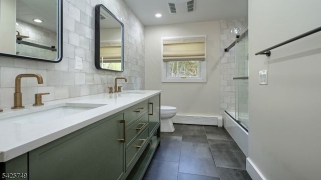 112 Urban Club Rd, Wayne Twp., NJ 07470