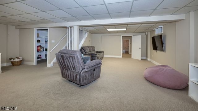 112 Urban Club Rd, Wayne Twp., NJ 07470