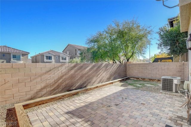 6250 West Arby Avenue 125, Las Vegas, NV 89118