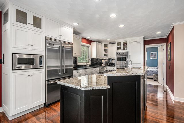 10148 Harris Drive, Portage City, MI 49002