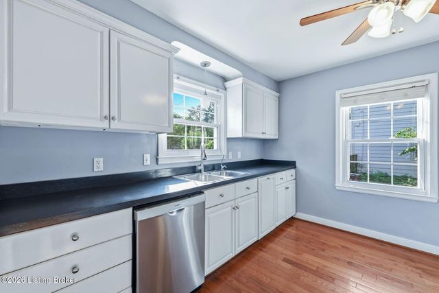 323 N Hubbards Ln, Louisville, KY 40207