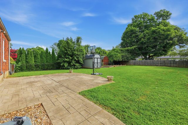 323 N Hubbards Ln, Louisville, KY 40207