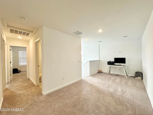 7064 W Vineridge Drive, Tucson, AZ 85757