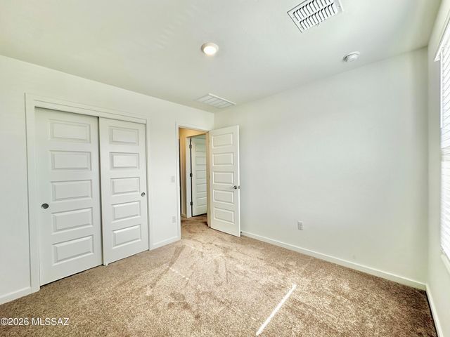 7064 W Vineridge Drive, Tucson, AZ 85757
