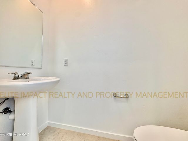 7064 W Vineridge Drive, Tucson, AZ 85757