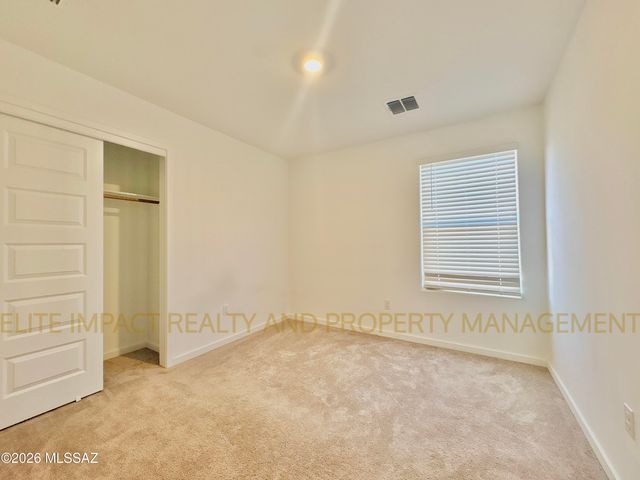 7064 W Vineridge Drive, Tucson, AZ 85757