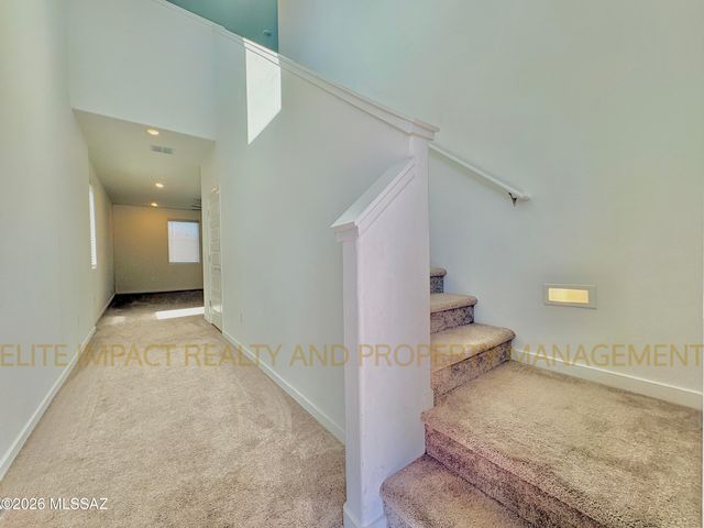 7064 W Vineridge Drive, Tucson, AZ 85757