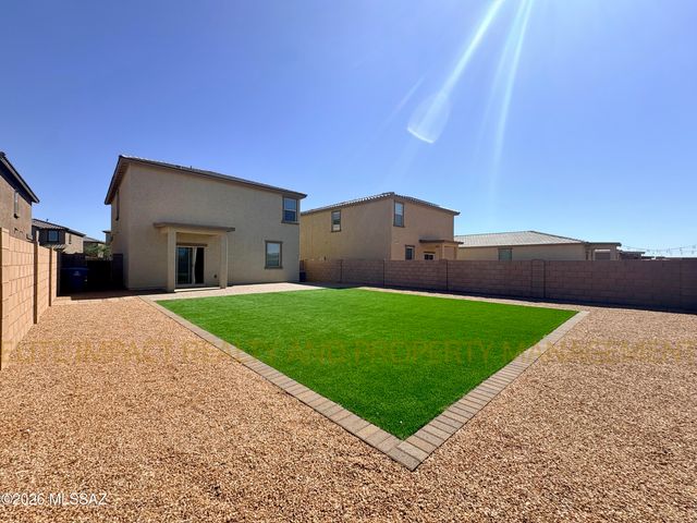 7064 W Vineridge Drive, Tucson, AZ 85757
