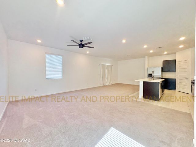 7064 W Vineridge Drive, Tucson, AZ 85757