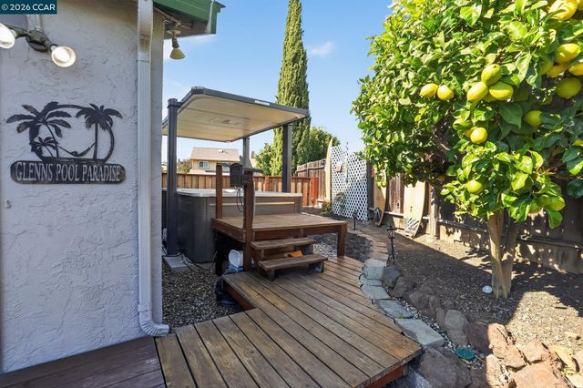 550 Lori Dr, Benicia, CA 94510