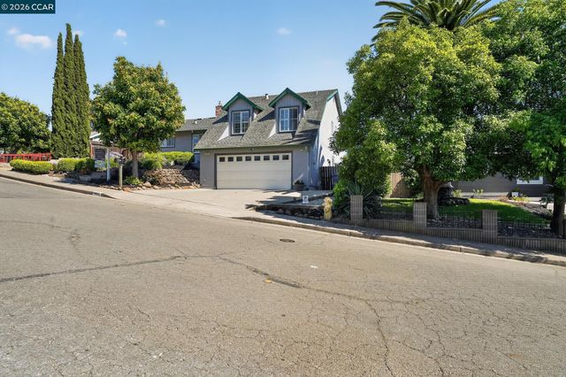 550 Lori Dr, Benicia, CA 94510