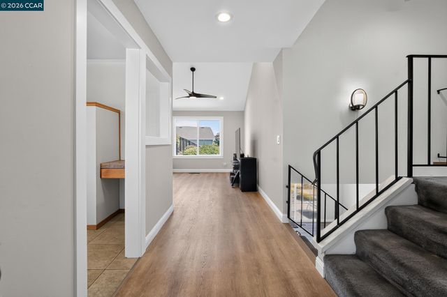550 Lori Dr, Benicia, CA 94510