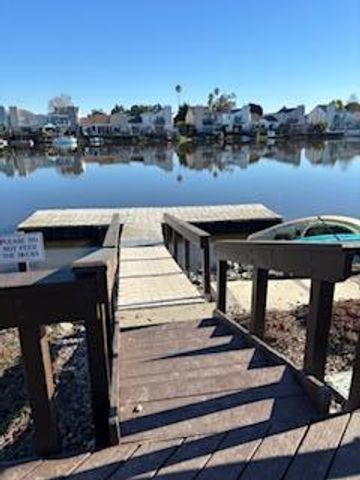 139 Shorebird Circle, Redwood City, CA 94065