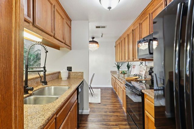 1400 Carpentier St, San Leandro, CA 94577